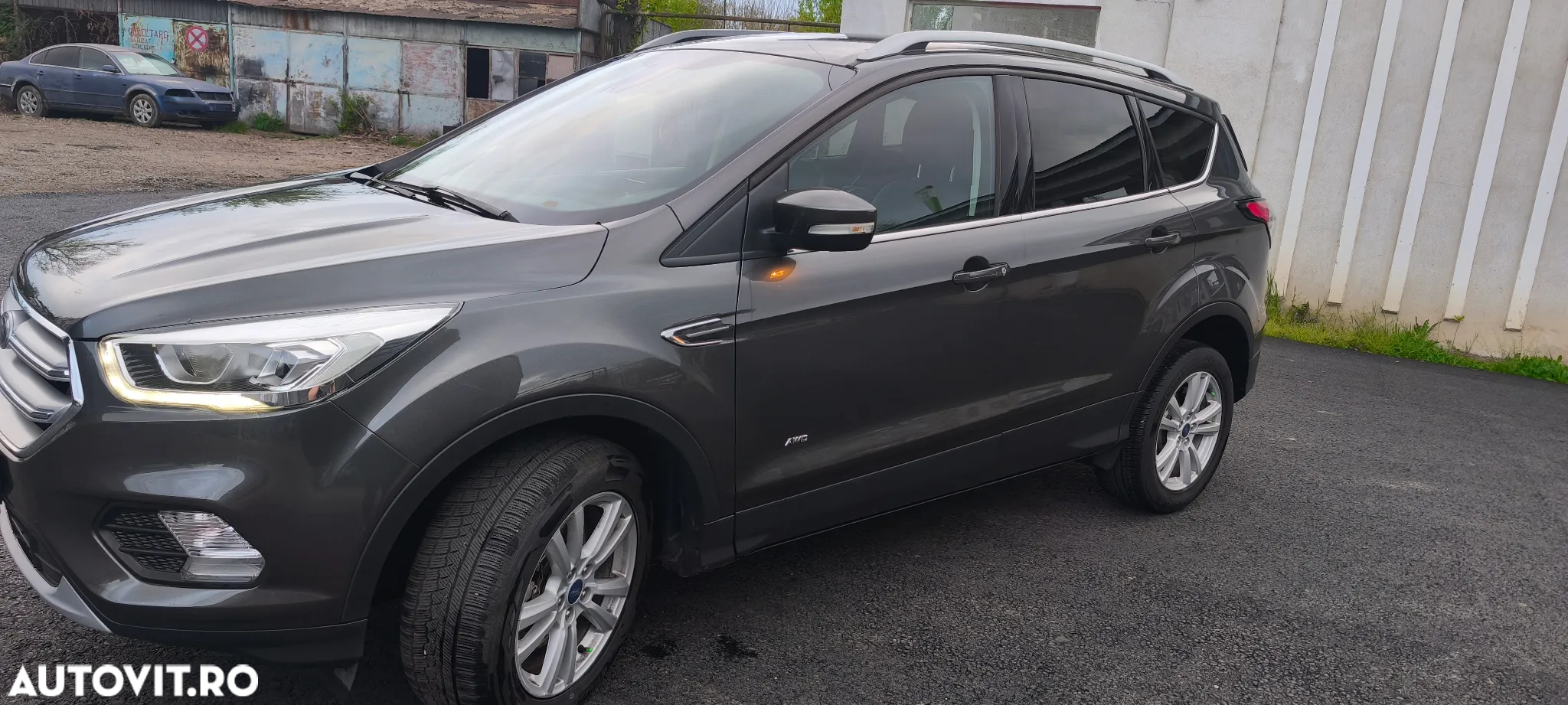 Ford Kuga 2.0 TDCi 4WD Powershift Titanium - 9