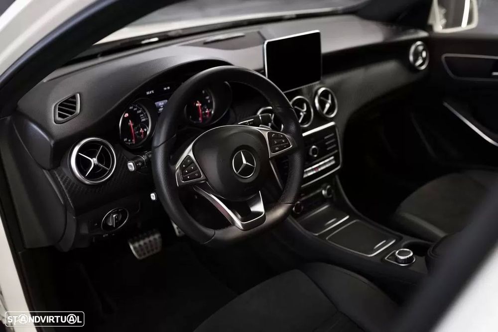 Mercedes-Benz A 200 CDI 7G-DCT AMG Line - 9