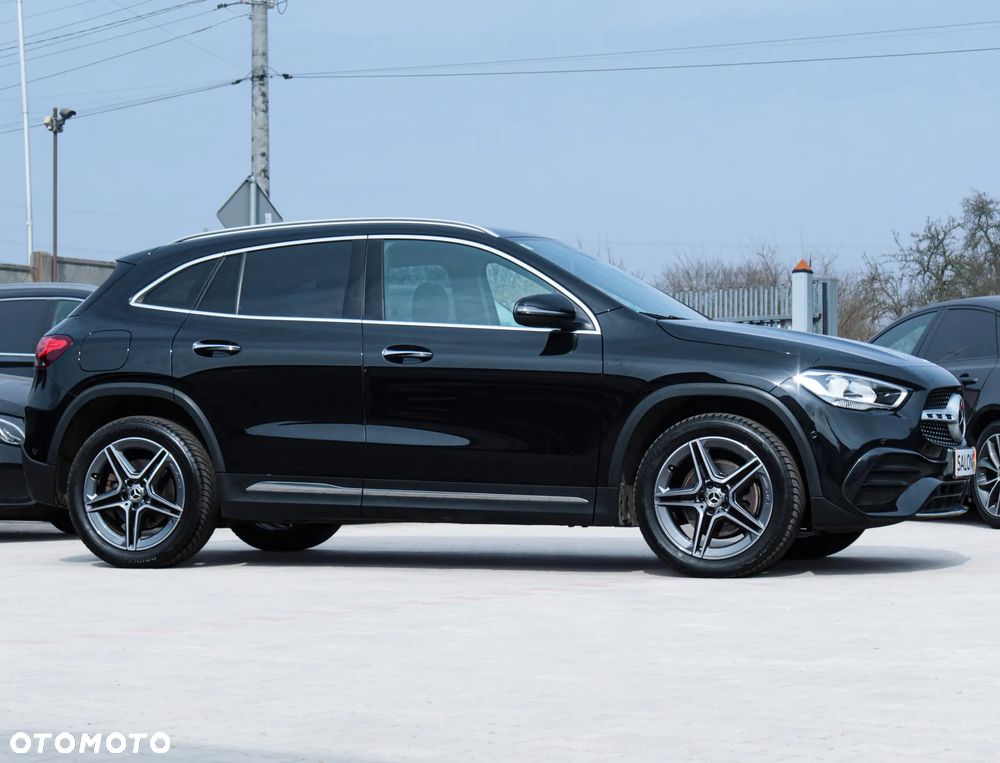 Mercedes-Benz GLA 250 e 8G-DCT AMG Line - 5