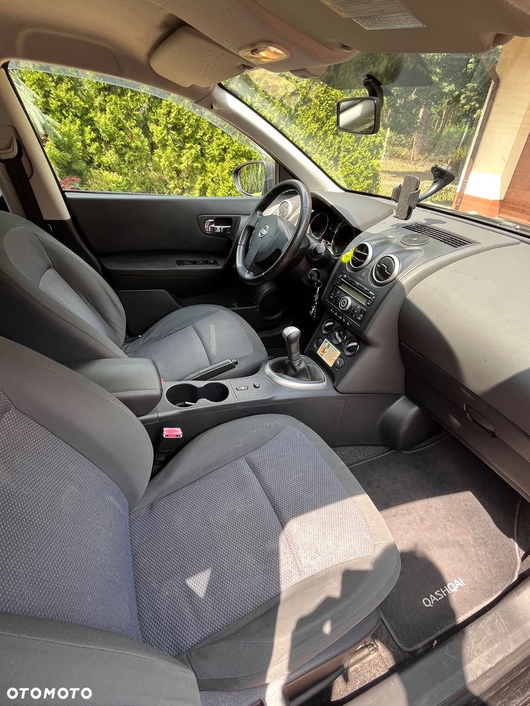 Nissan Qashqai 1.6 Visia - 10