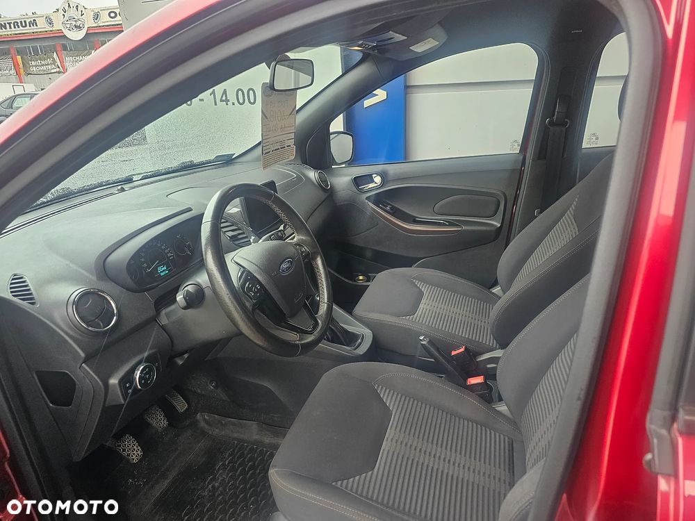 Ford KA - 6