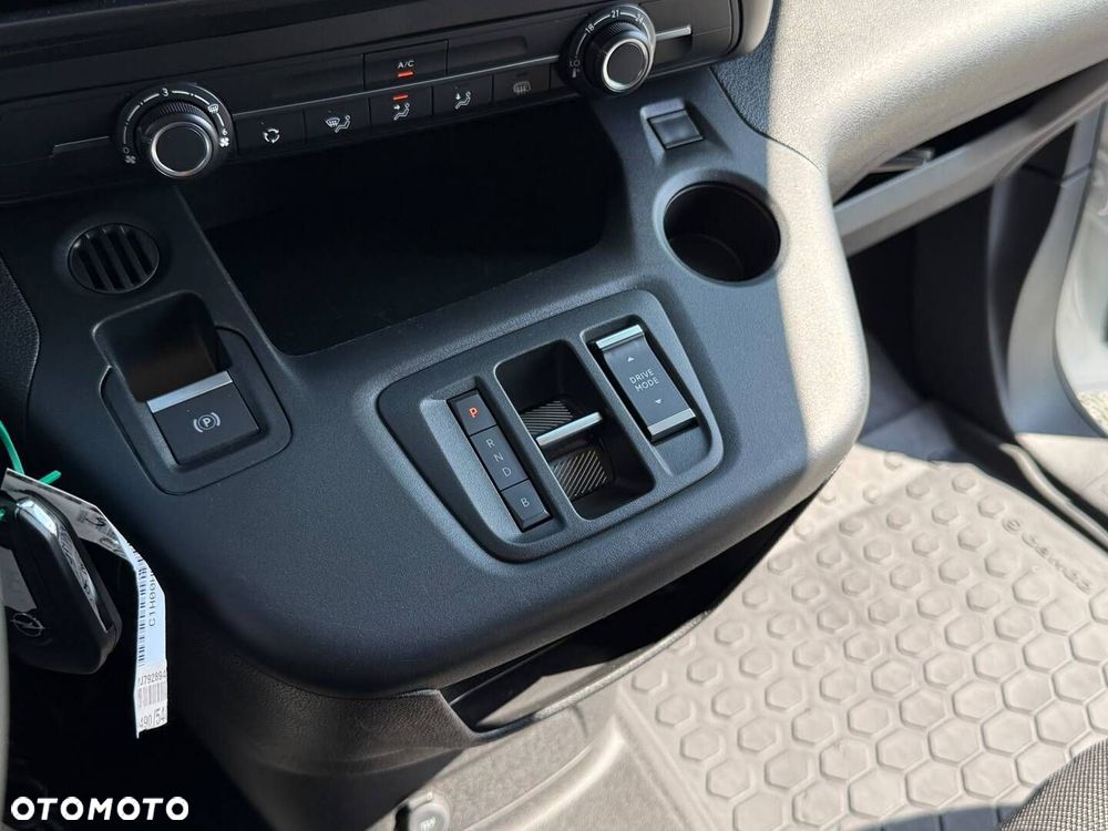 Opel Combo - 18
