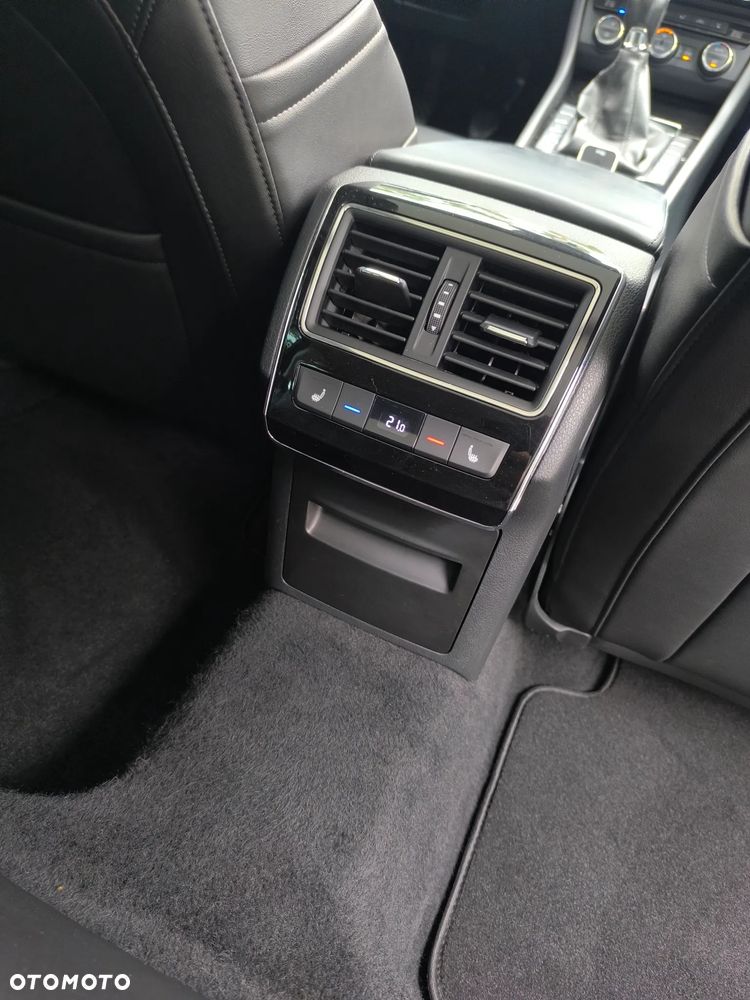 Skoda Superb 2.0 TDI Style - 22