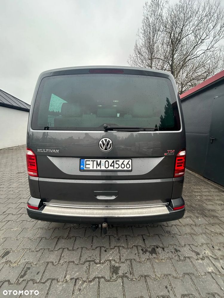 Volkswagen Multivan - 2