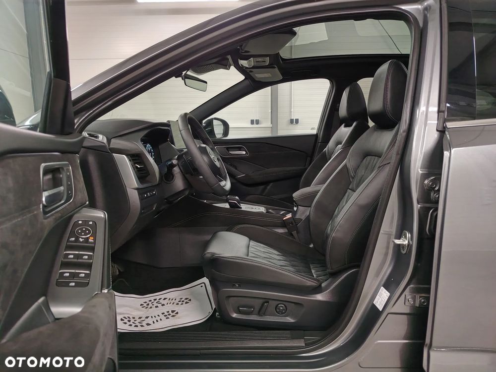 Nissan Qashqai 1.3 DIG-T MHEV Xtronic Tekna+ - 17