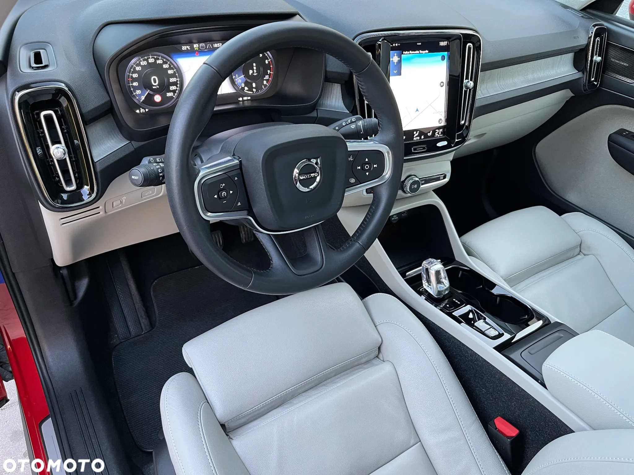 Volvo XC 40 - 8