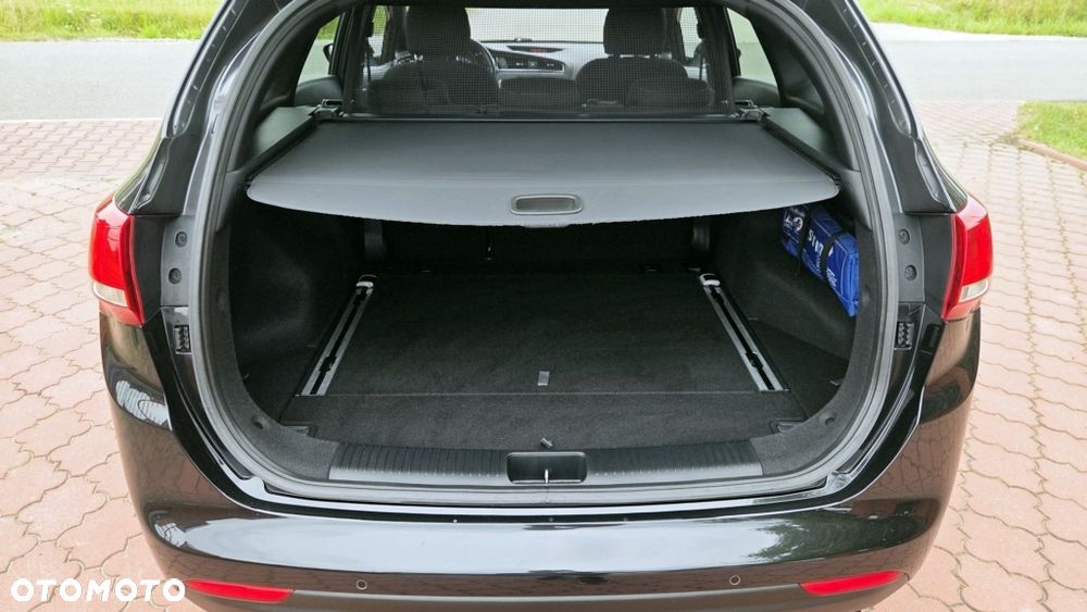 Kia Ceed 1.6 CRDi 136 DCT ISG GT Line - 6