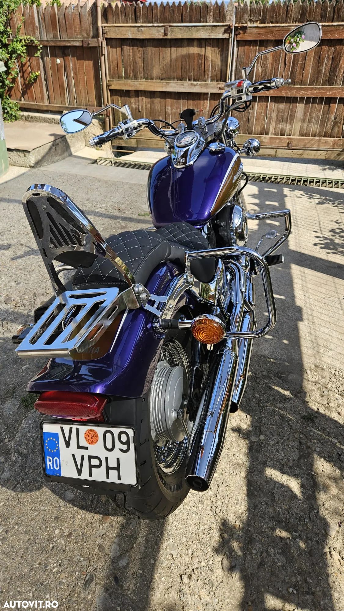 Yamaha XVS 650 V-Star Classic - 1