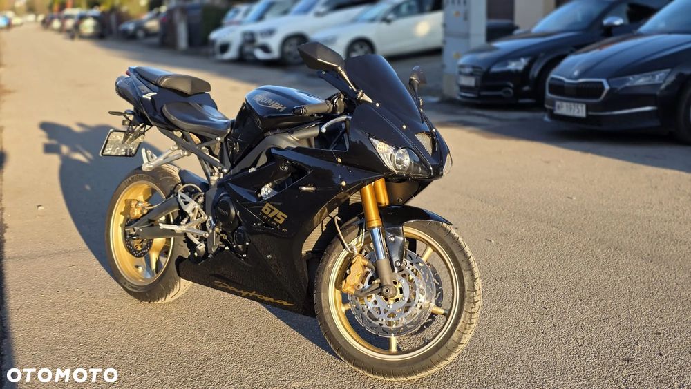Triumph Daytona - 7