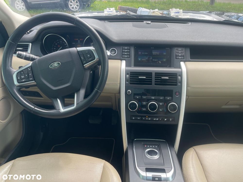 Land Rover Discovery Sport - 18