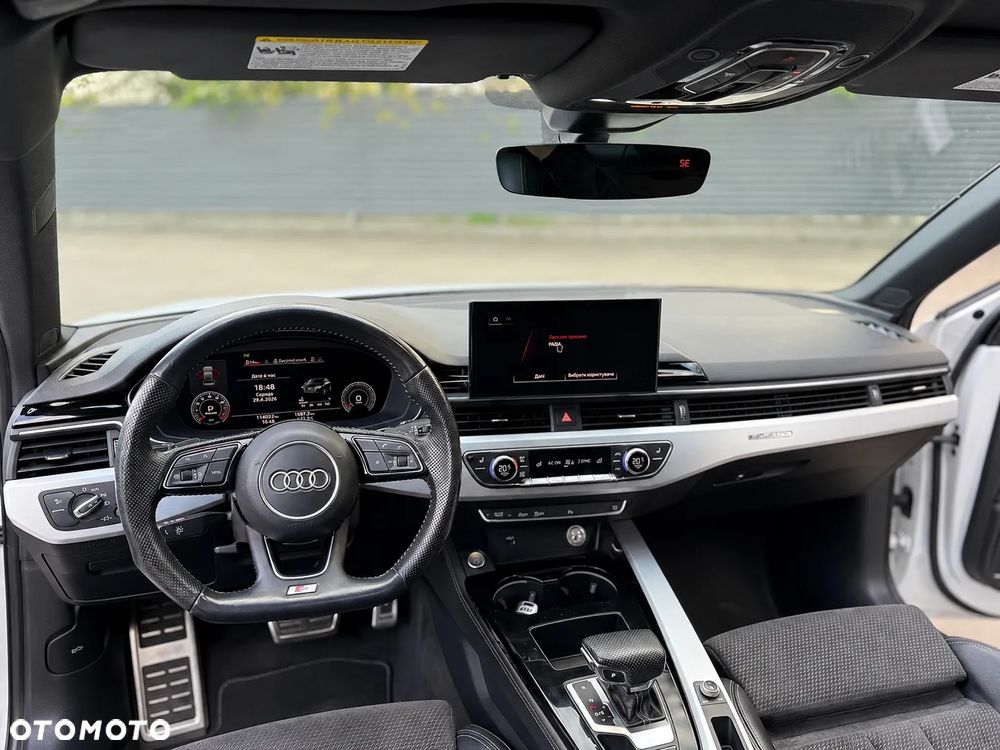 Audi A4 Limousine - 12