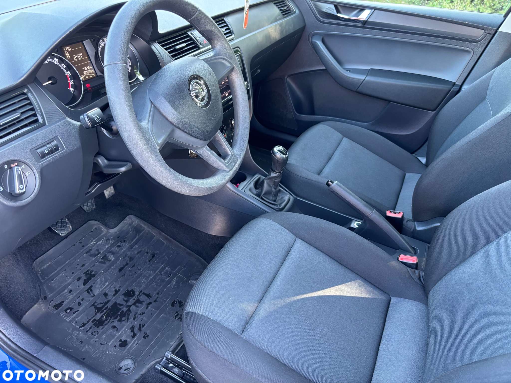 Skoda RAPID 1.4 TDI DPF Ambition - 10