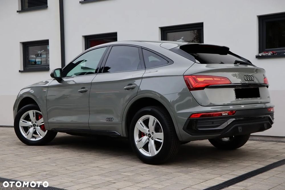 Audi Q5 Sportback - 8