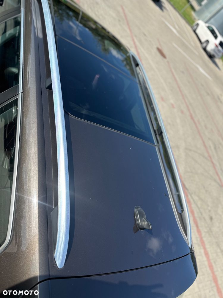 Volkswagen Passat 2.0 TDI 4Mot Highline DSG - 10