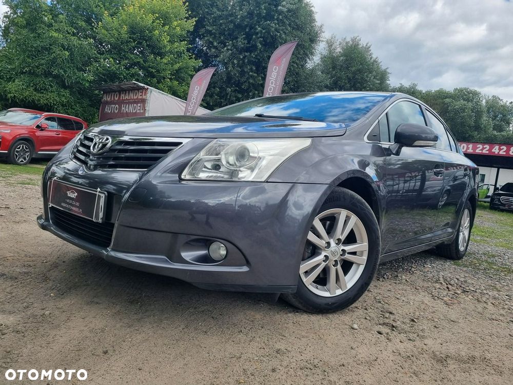 Toyota Avensis - 9
