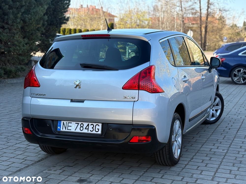 Peugeot 3008 1.6 Premium - 5