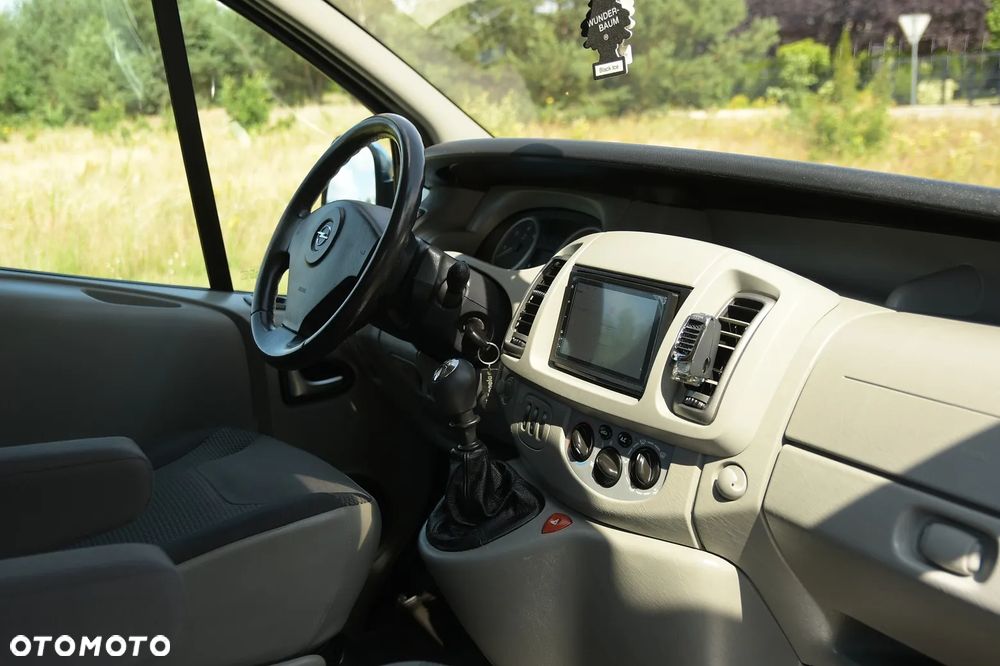 Opel Vivaro - 23