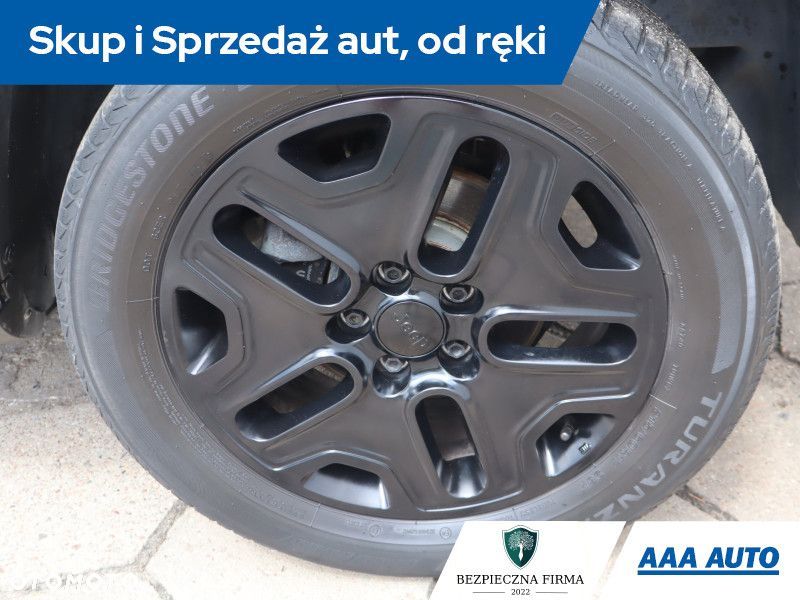 Jeep Renegade - 15