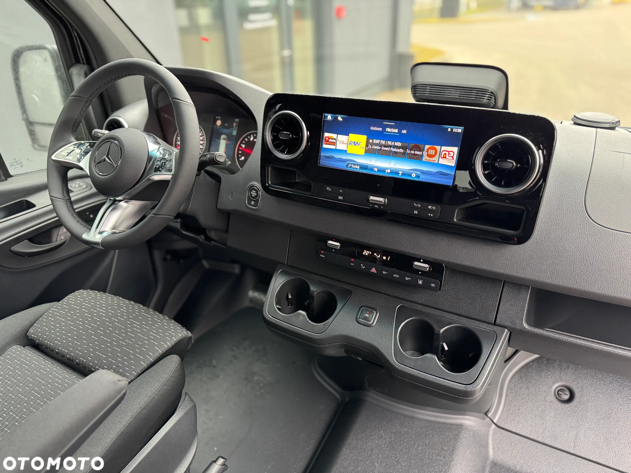Mercedes-Benz Sprinter 319CDI Tourer - 21