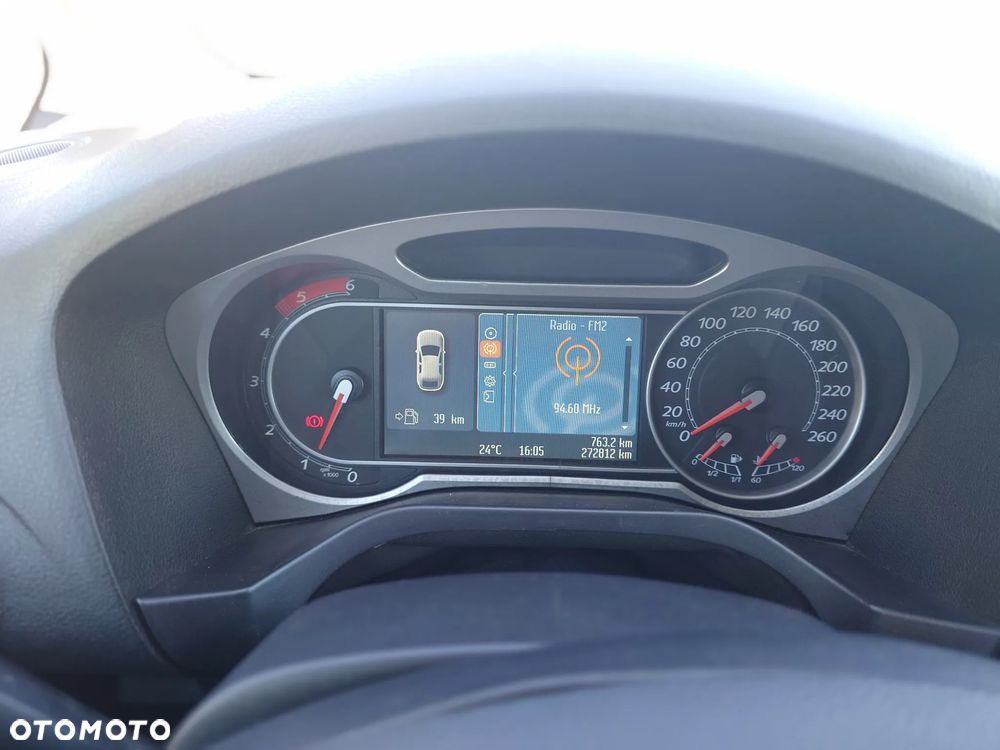 Ford S-Max 2.0 TDCi DPF Titanium - 14