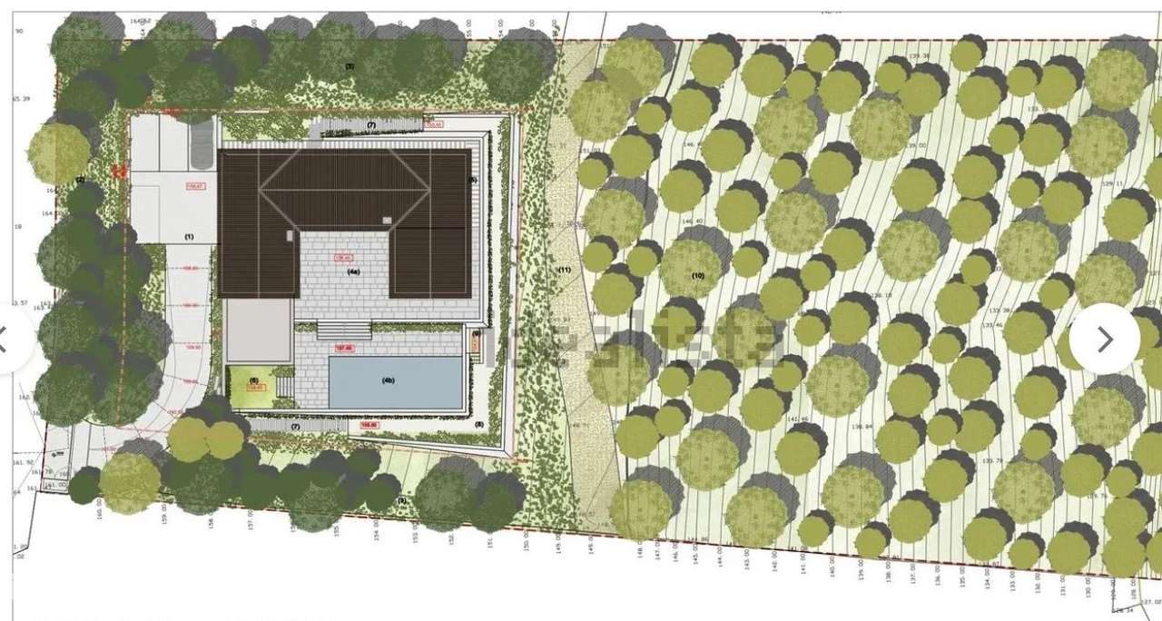Terreno com uma área total de 4.240 m² para construção de moradia. - Grande imagem: 4/16