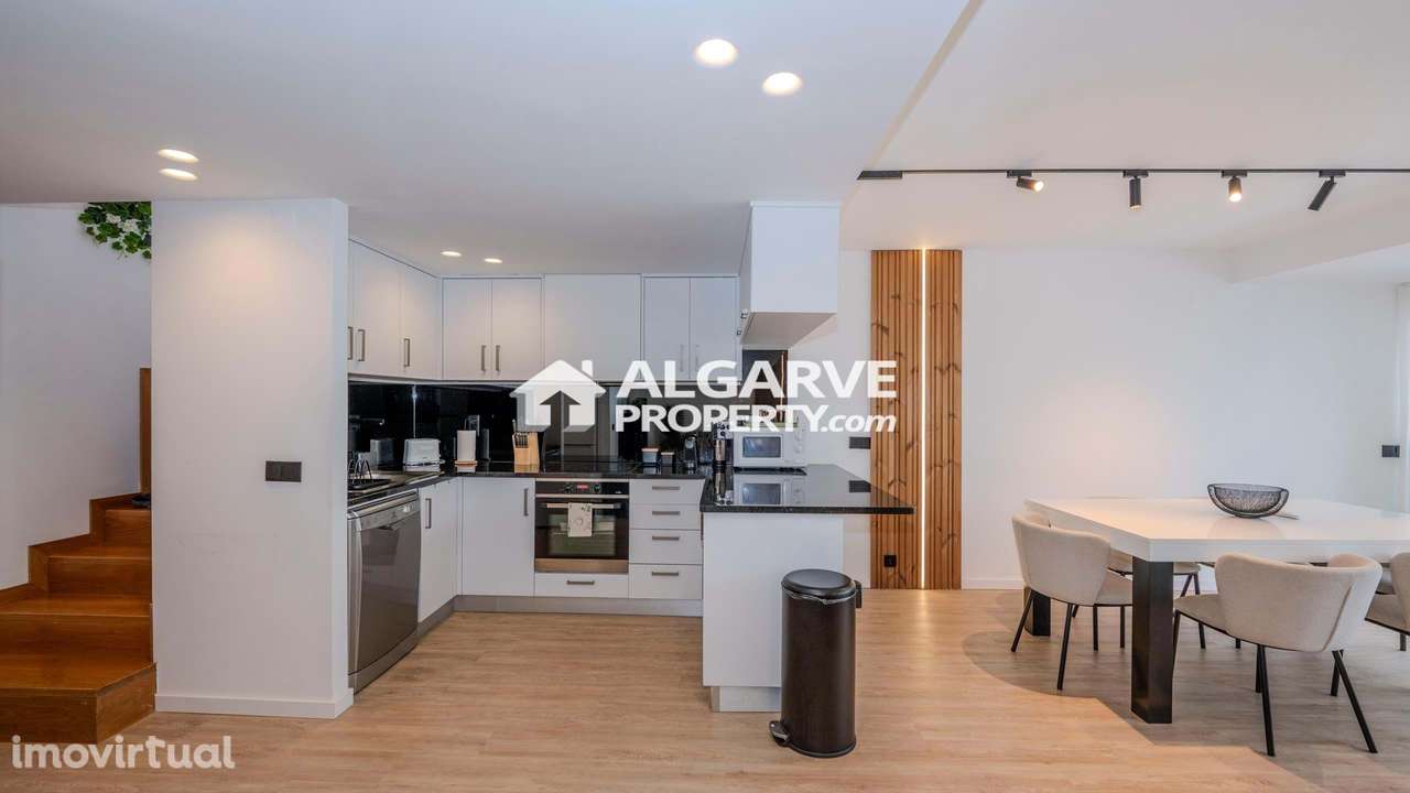 Moradia de Luxo com 3 Quartos no Coração de Vilamoura, Algarve - Grande imagem: 2/42