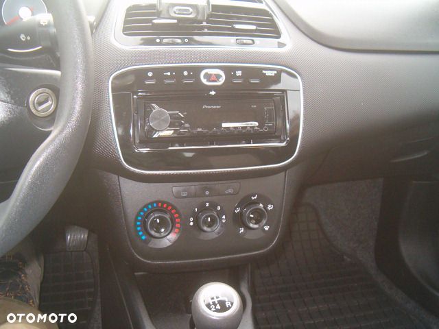 Fiat Punto - 22