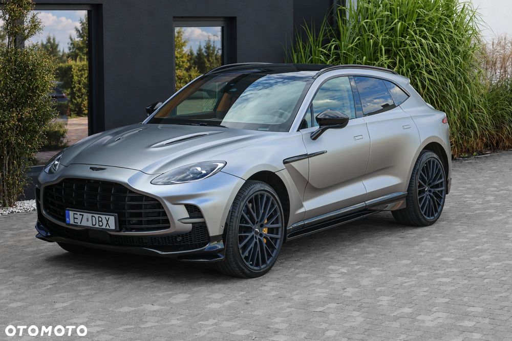 Aston Martin DBX707 - 1