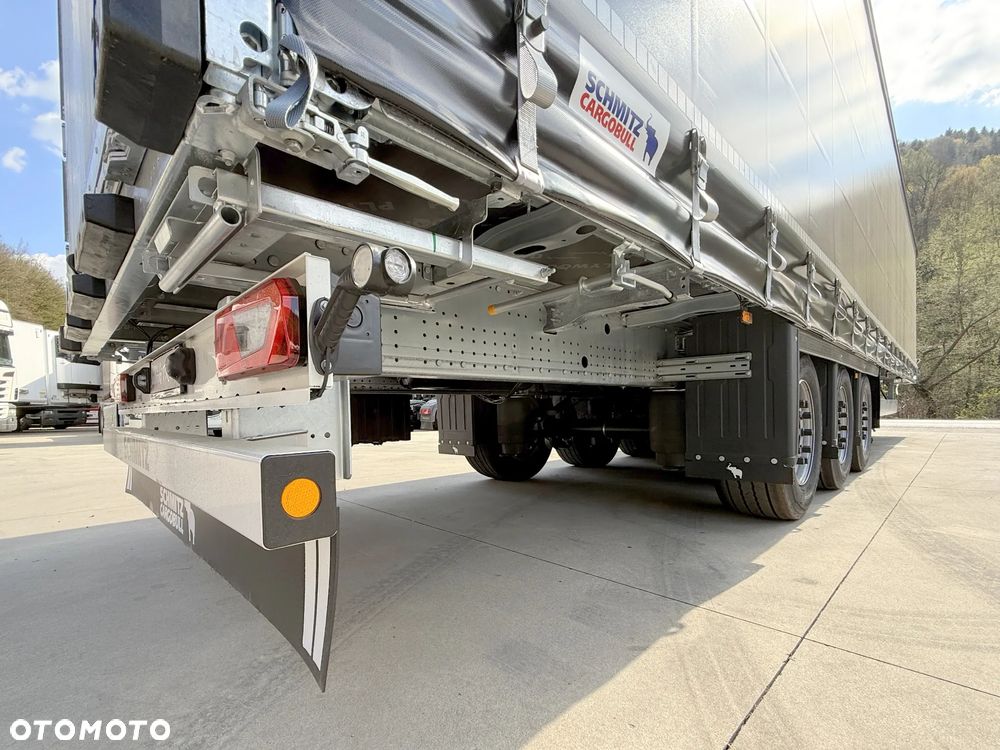Schmitz Cargobull MEGA VARIOS - 28