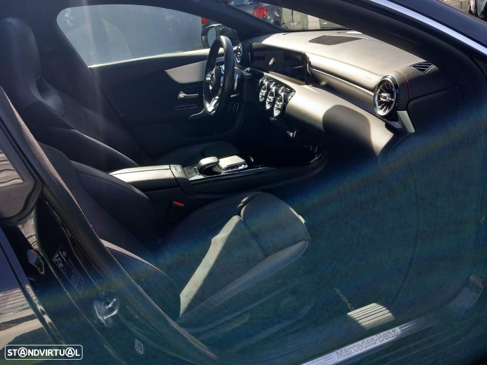 Mercedes-Benz CLA 180 d Shooting Brake AMG Line Aut. - 16