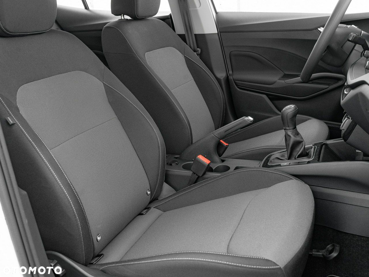 Skoda Fabia 1.0 Ambition - 29