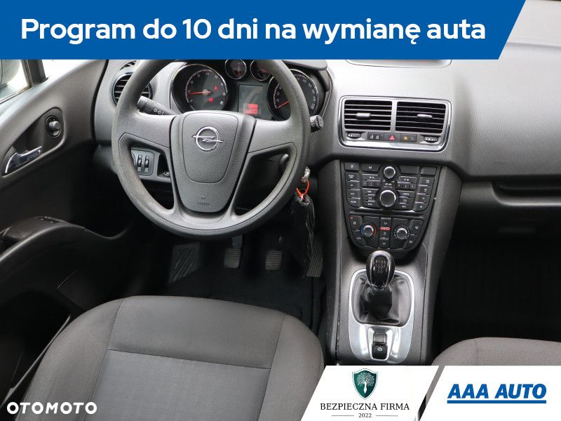 Opel Meriva - 8