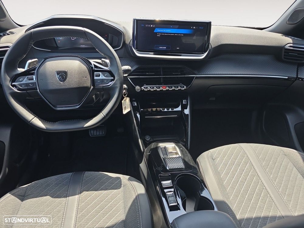 Peugeot 2008 - 10