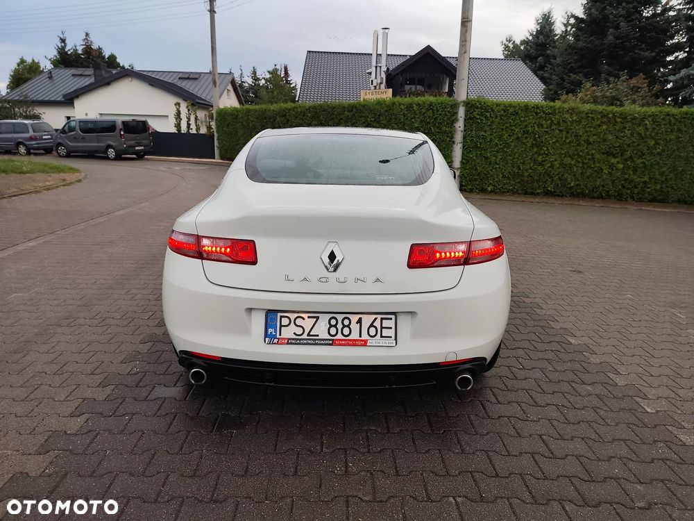Renault Laguna dCi 180 FAP Monaco GP - 8