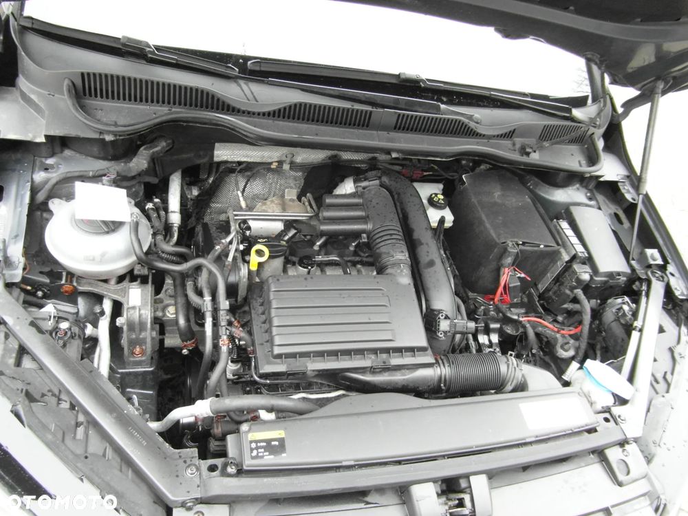 Volkswagen Golf Sportsvan 1.2 TSI (BlueMotion Technology) Trendline - 34