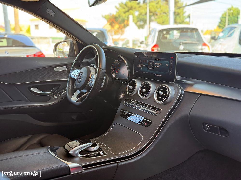 Mercedes-Benz C 300 de AMG Line - 3