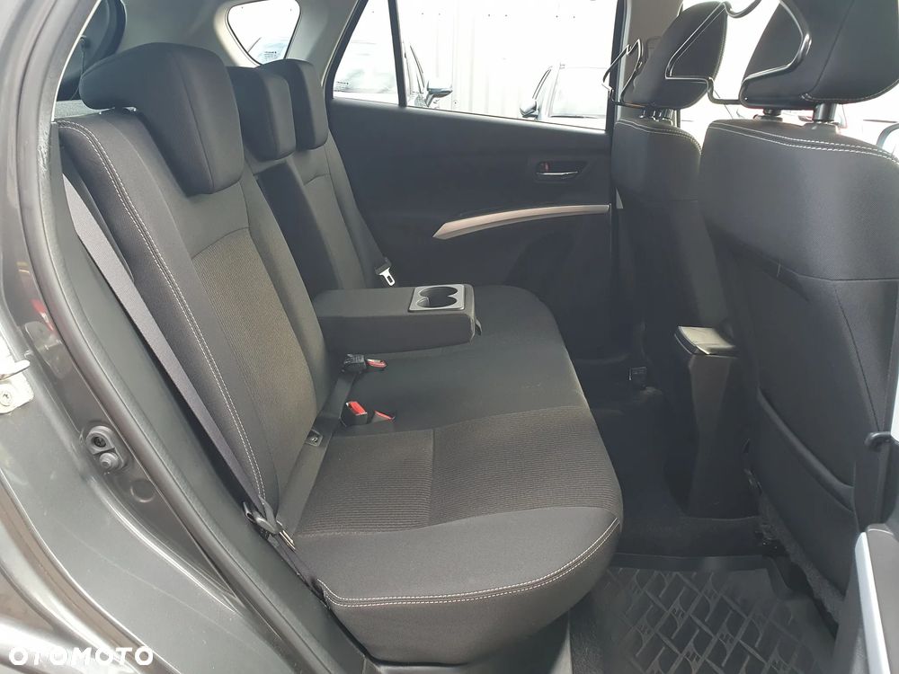 Suzuki SX4 S-Cross 1.4 T Premium 4WD - 20