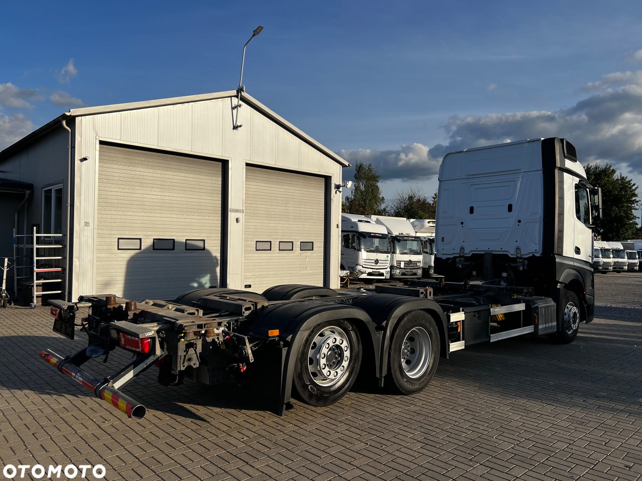 Mercedes-Benz Actros - 5