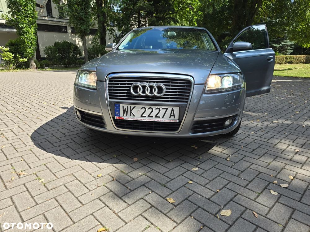 Audi A6 Limousine 2.4 - 3