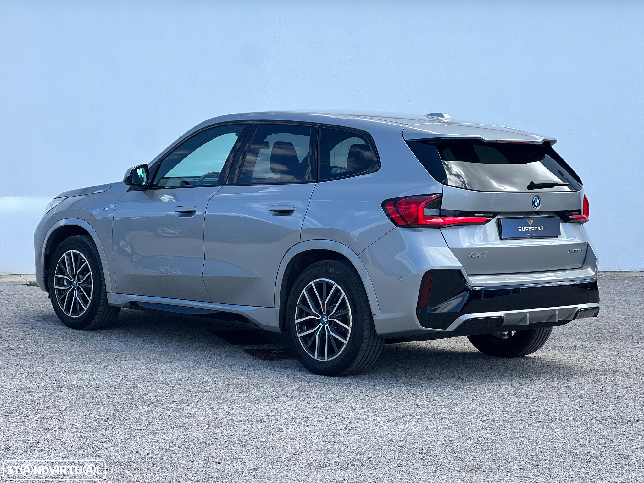 BMW iX1 xDrive30 M Sport Pack - 15