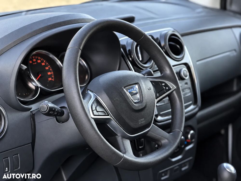 Dacia Lodgy 1.5 Blue dCi Laureate - 16