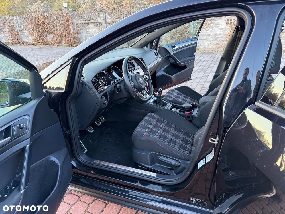 Volkswagen Golf 2.0 TSI BMT GTI Performance - 20