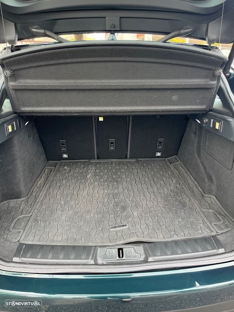 Jaguar F-Pace 2.0 i4D Portfolio AWD Aut. - 6