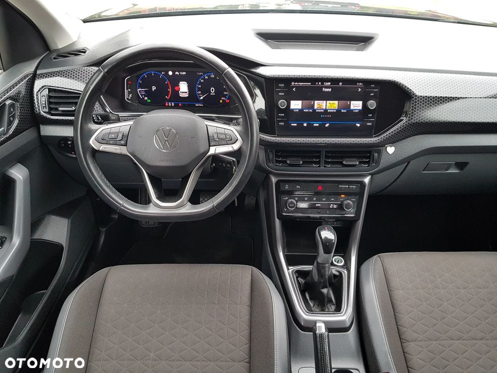 Volkswagen T-Cross 1.0 TSI Style DSG - 32