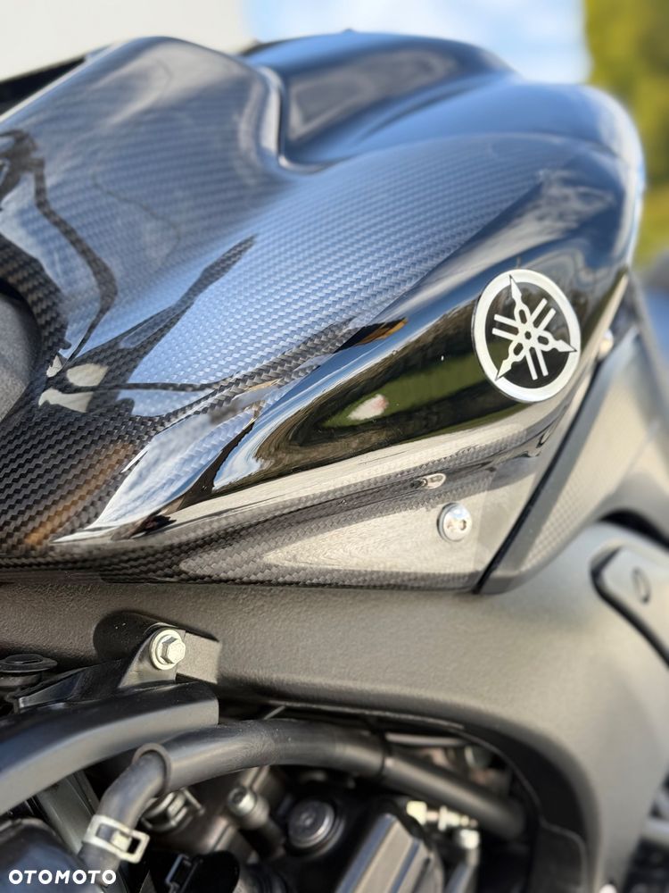 Yamaha FZ8 - 17