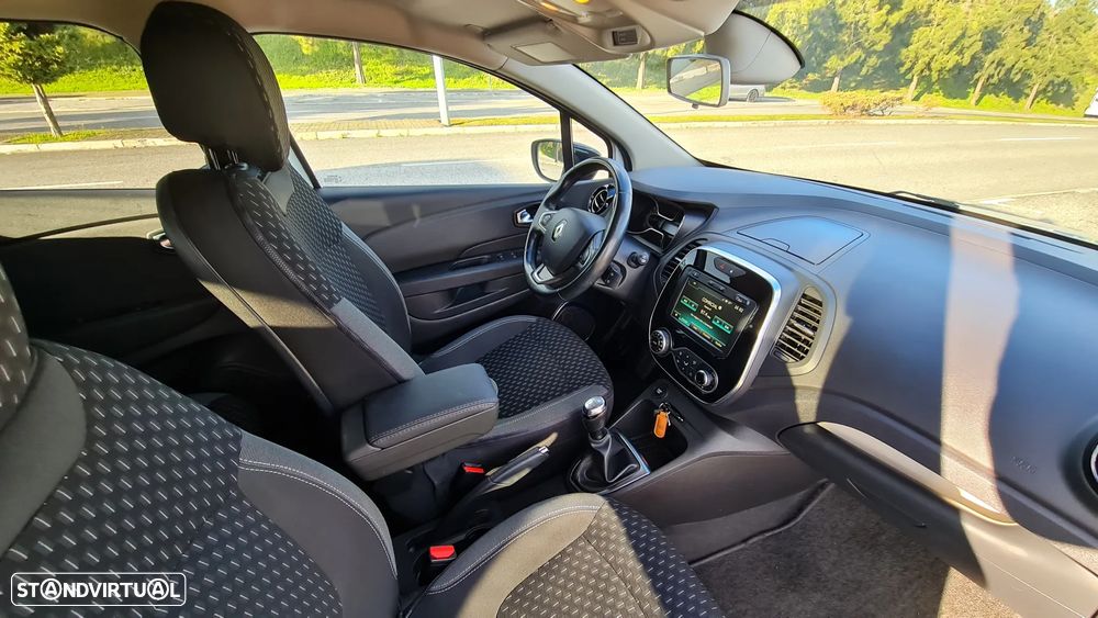 Renault Captur 0.9 TCE Exclusive - 16