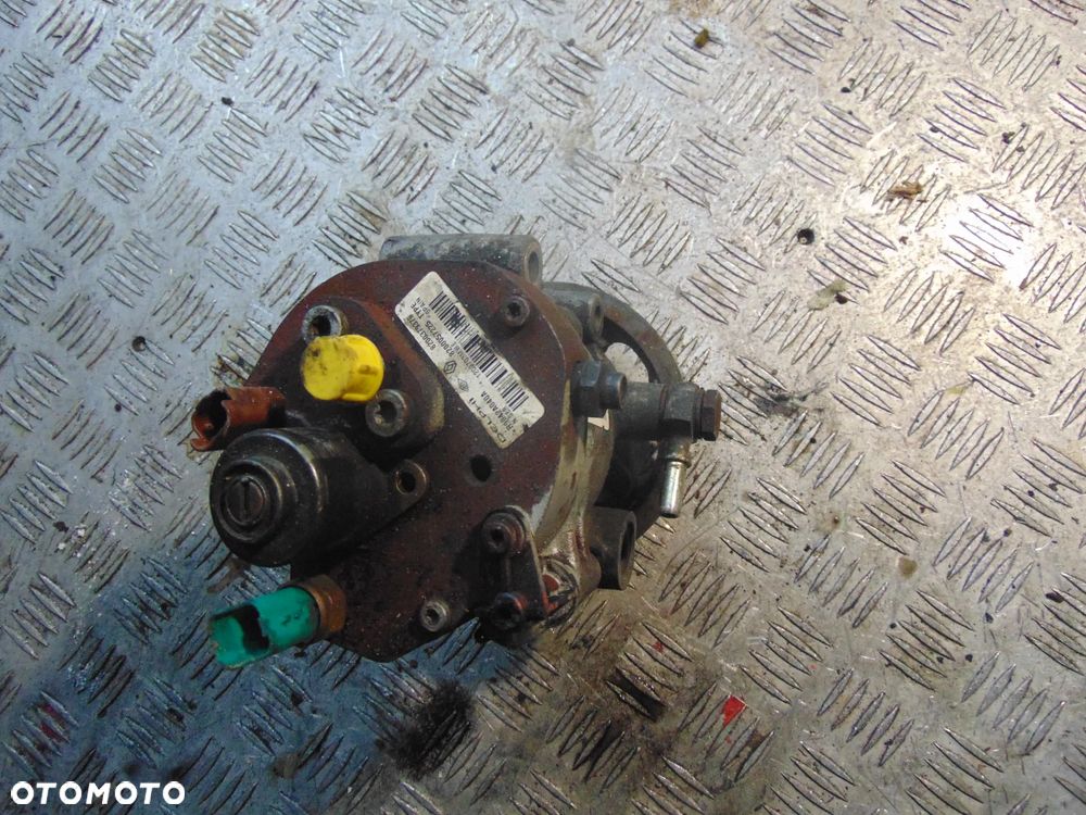 Pompa wtryskowa Scenic 2 1,5  DCI 8200057225 - 4