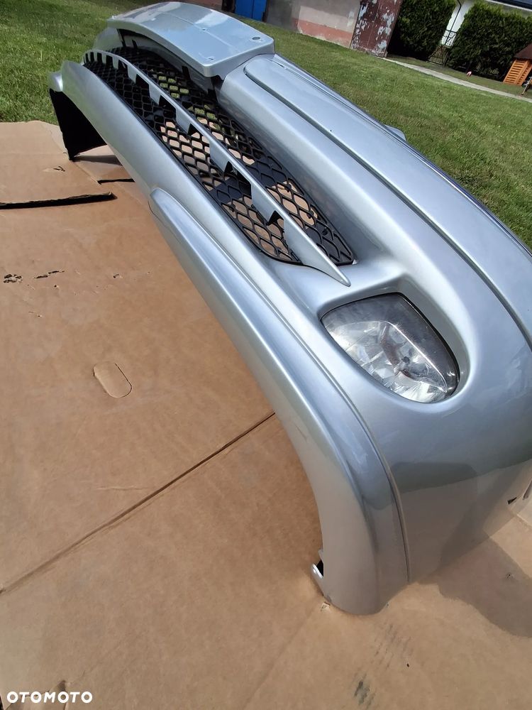 Zderzak przedni Mercedes E klasa W211 LAK 744 AVANTGARDE - 10