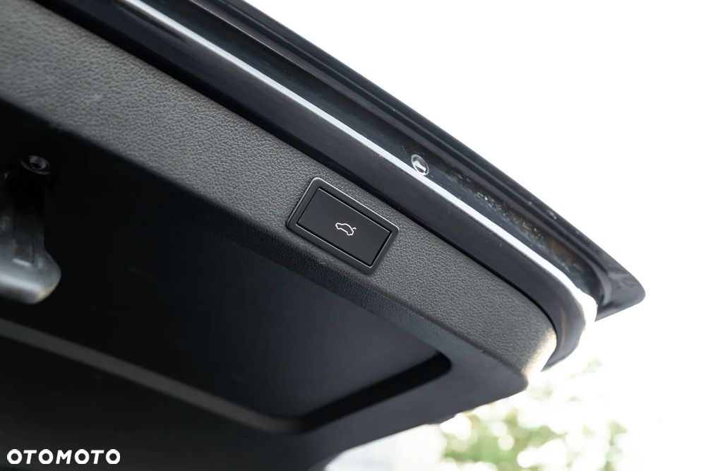 Skoda Octavia 2.0 TSI (Green tec) DSG RS - 22