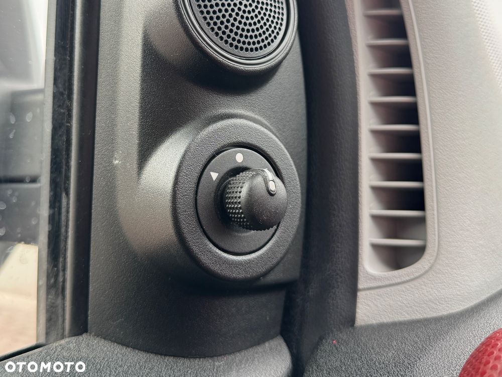 Fiat DOBLO - 27